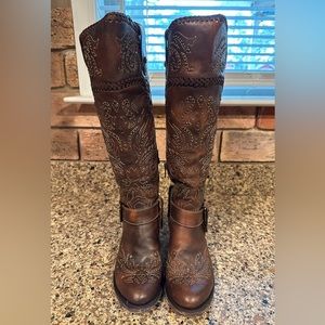 Black Star “Andromeda” tall, brown studded boots